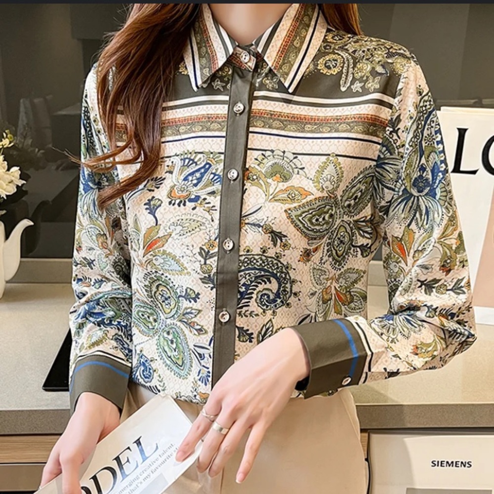 Zara flowy printed button-up shirt, size M